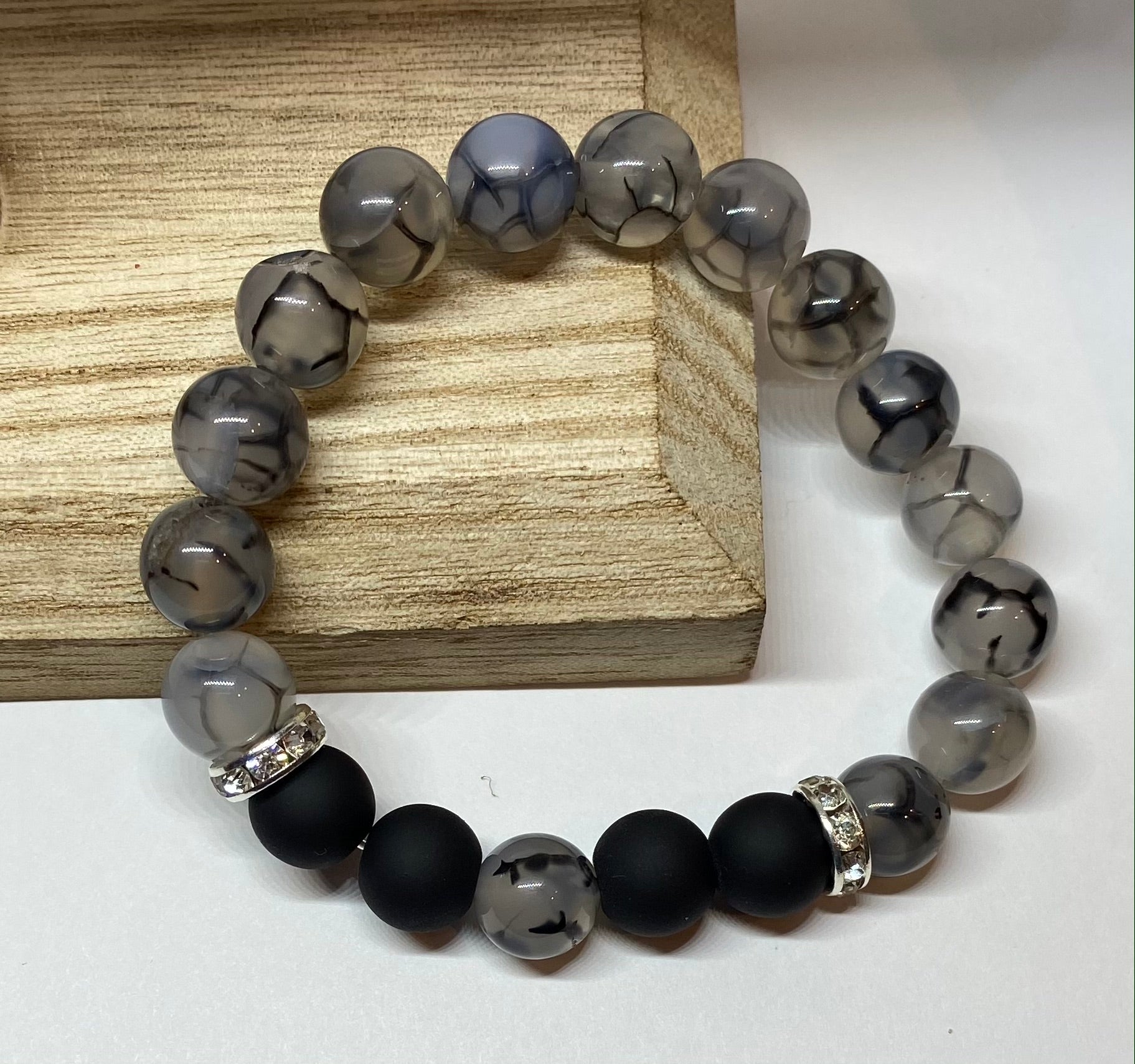 Dragon Vein Agate Bracelet